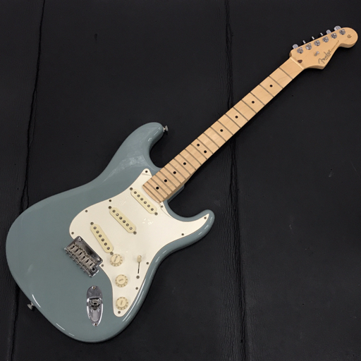 フェンダー American Pro Stratocaster Sonic Gray Maple